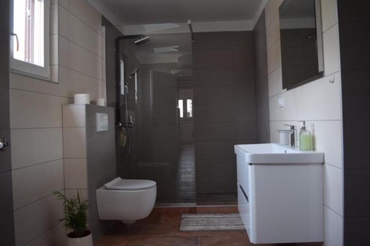 Apartments Scirenica Башка Екстер'єр фото